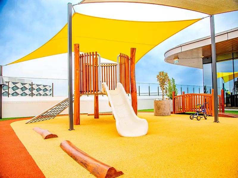 Outdoor children's playground equipment selection guide