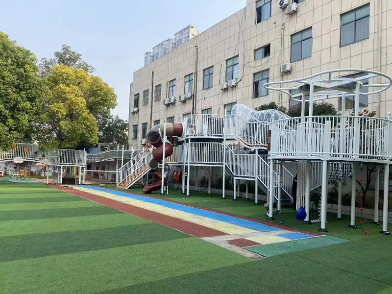 Outdoor playground combination slide (4).png